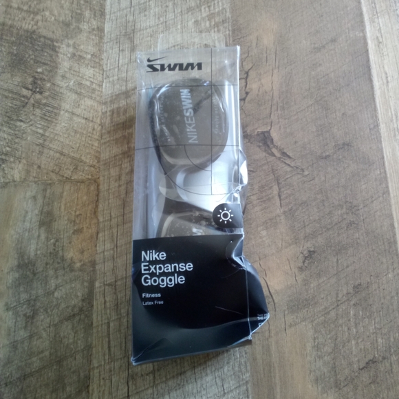 Nike Expanse Swimming Goggles - Picture 5 of 6